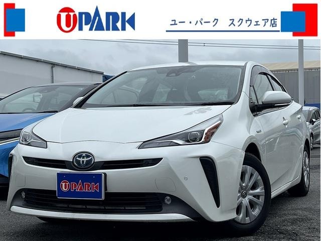 Toyota PRIUS 2021 — фото автомобиля 1