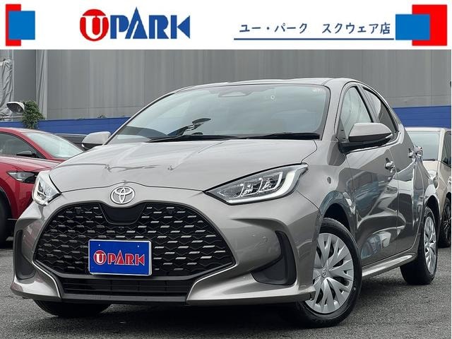 Toyota YARIS 2024 — фото автомобиля 1