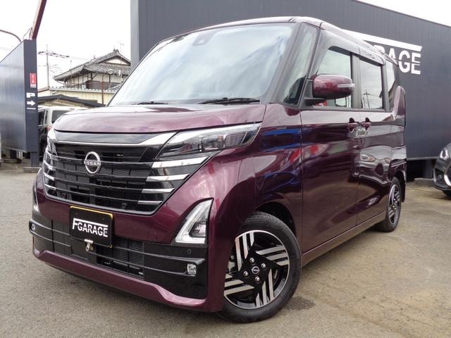 Nissan ROOX 2023 — фото автомобиля 1