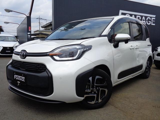 Toyota SIENTA 2023 — фото автомобиля 1
