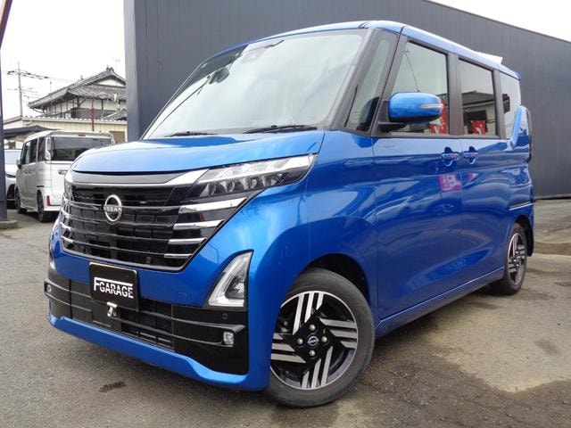 Nissan ROOX 2024 — фото автомобиля 1