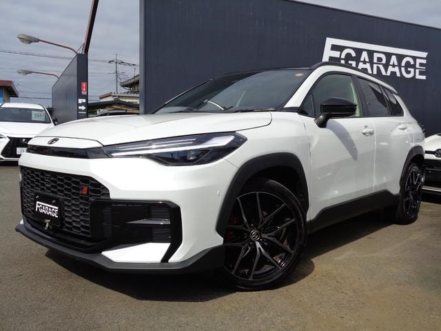 Toyota COROLLA CROSS 2025 — фото автомобиля