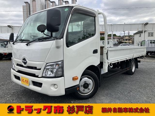 Hino DUTRO 2020 — фото автомобиля 1