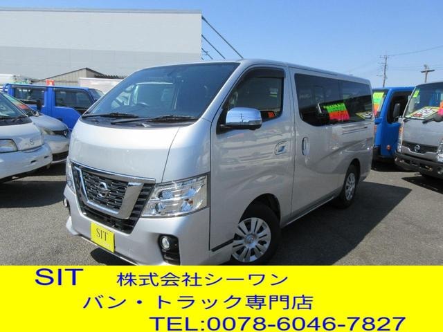 Nissan NV350CARAVAN VAN 2017 — фото автомобиля