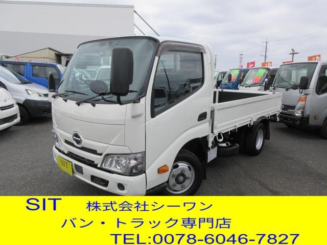 Hino DUTRO 2022 — фото автомобиля 1