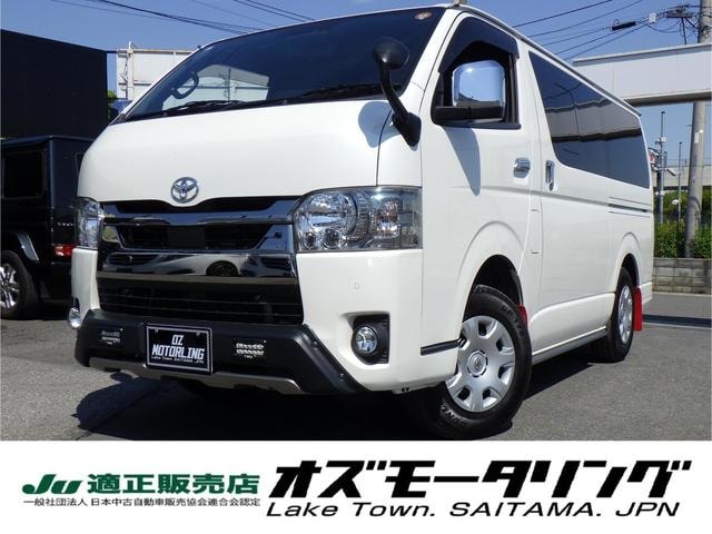 Toyota HIACE VAN 2021 — фото автомобиля 1