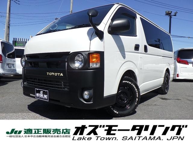 Toyota HIACE VAN 2018 — фото автомобиля 1