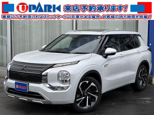 Mitsubishi OUTLANDER PHEV 2023 — фото автомобиля 1