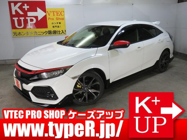 Honda CIVIC 2018 — фото автомобиля 1