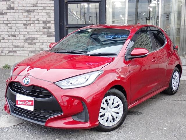 Toyota YARIS 2021 — фото автомобиля