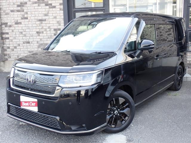 Honda STEPWAGON 2022 — фото автомобиля 1