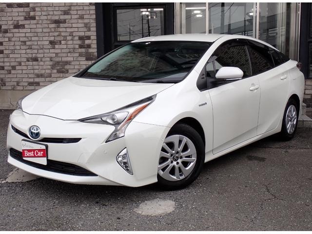 Toyota PRIUS 2017 — фото автомобиля 1