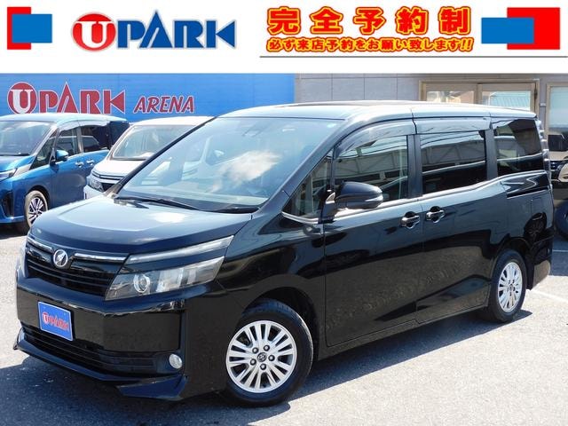 Toyota VOXY 2016 — фото автомобиля 1