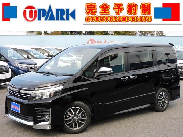Toyota VOXY 2017 — фото автомобиля