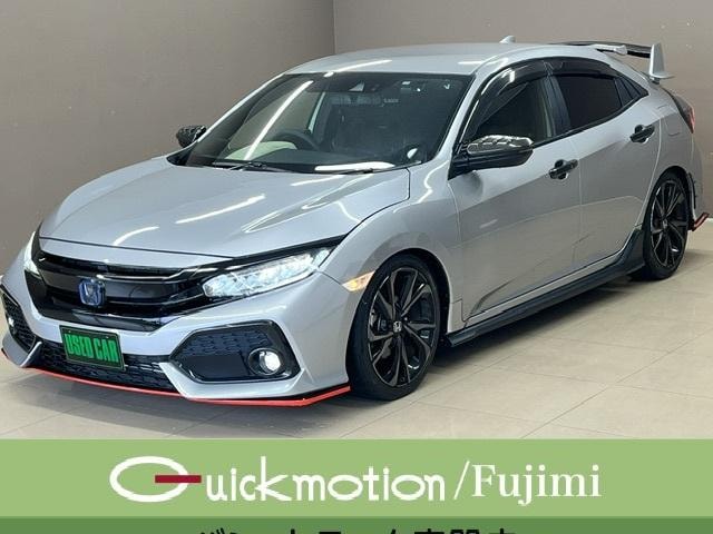 Honda CIVIC 2018 — фото автомобиля 1