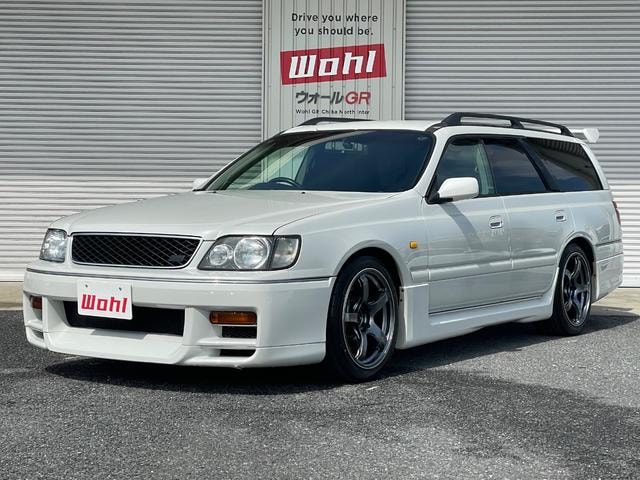 Nissan STAGEA 1998 — фото автомобиля 1