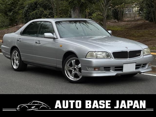 Nissan LEOPARD 1996 — фото автомобиля 1