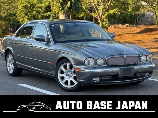 Jaguar XJ 2005 — фото автомобиля