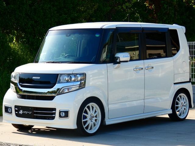Honda N-BOX CUSTOM 2015 — фото автомобиля