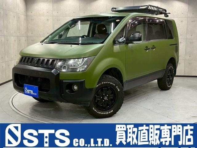 Mitsubishi DELICA D:5 2012 — фото автомобиля