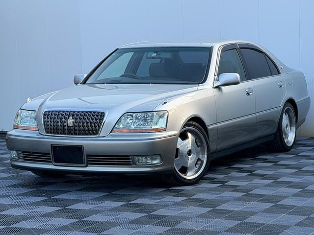 Toyota CROWN MAJESTA 2003 — фото автомобиля