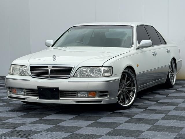 Nissan CIMA 1998 — фото автомобиля 1