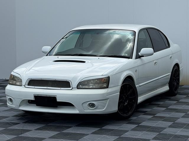 Subaru LEGACY B4 2001 — фото автомобиля 1