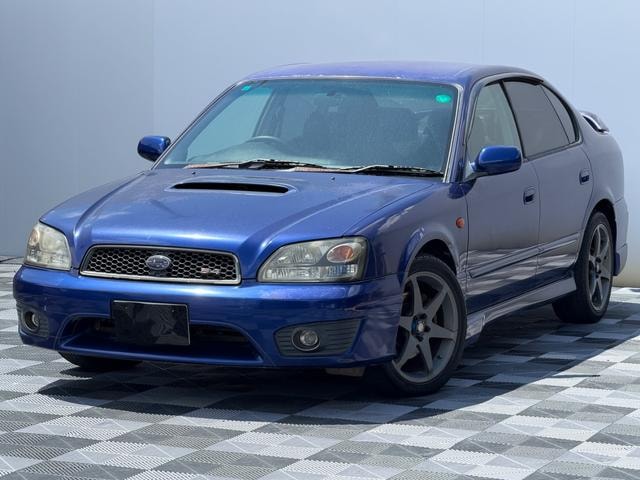 Subaru LEGACY B4 2001 — фото автомобиля 1