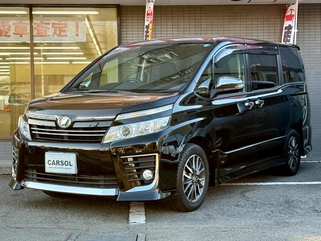 Toyota VOXY 2015 — фото автомобиля