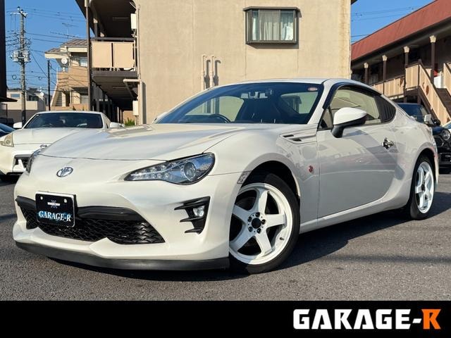 Toyota 86 2018 — фото автомобиля 1