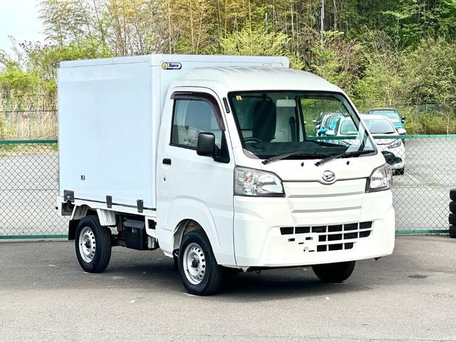 Daihatsu HIJET TRUCK 2015 — фото автомобиля