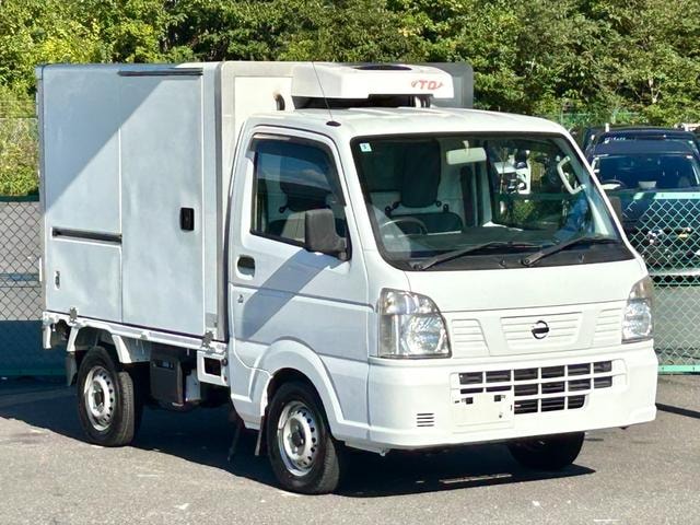 Nissan NT100CLIPPER TRUCK 2015 — фото автомобиля 1