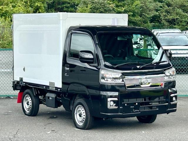 Daihatsu HIJET TRUCK 2023 — фото автомобиля