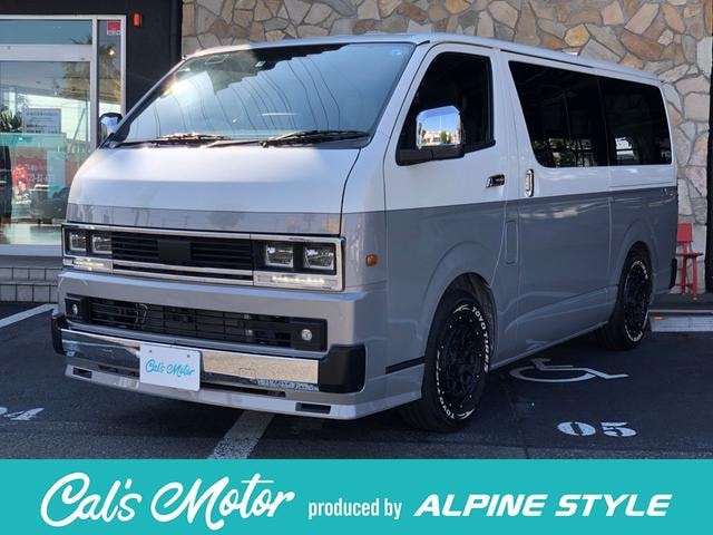Toyota HIACE VAN 2022 — фото автомобиля 1