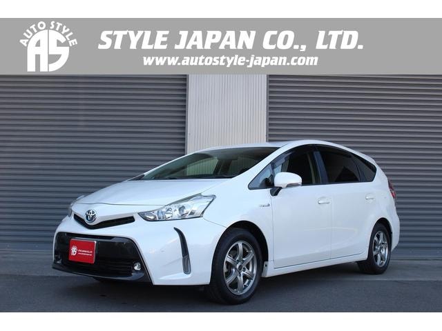 Toyota PRIUS ALPHA 2015 — фото автомобиля 1