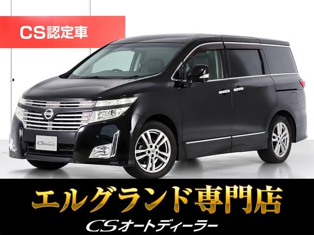 Nissan ELGRAND 2011 — фото автомобиля 1