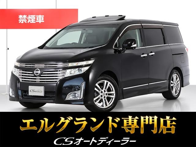 Nissan ELGRAND 2010 — фото автомобиля 1