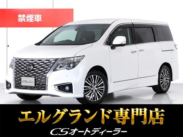 Nissan ELGRAND 2021 — фото автомобиля