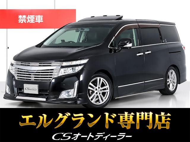 Nissan ELGRAND 2012 — фото автомобиля 1