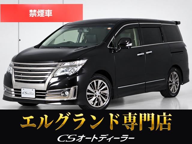 Nissan ELGRAND 2017 — фото автомобиля