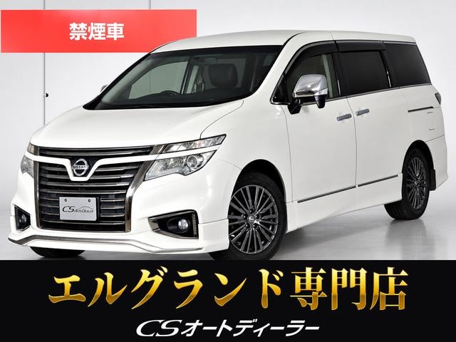 Nissan ELGRAND 2015 — фото автомобиля
