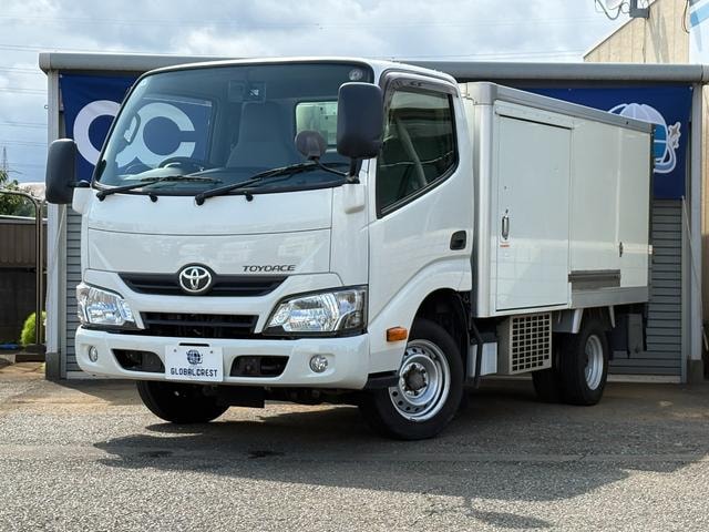 Toyota TOYOACE 2017 — фото автомобиля