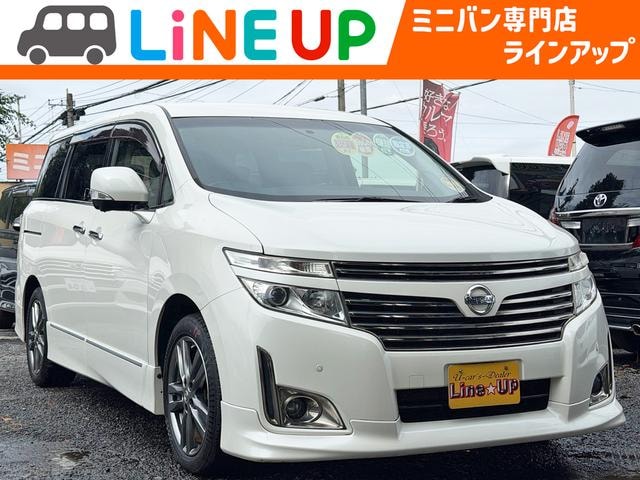 Nissan ELGRAND 2012 — фото автомобиля