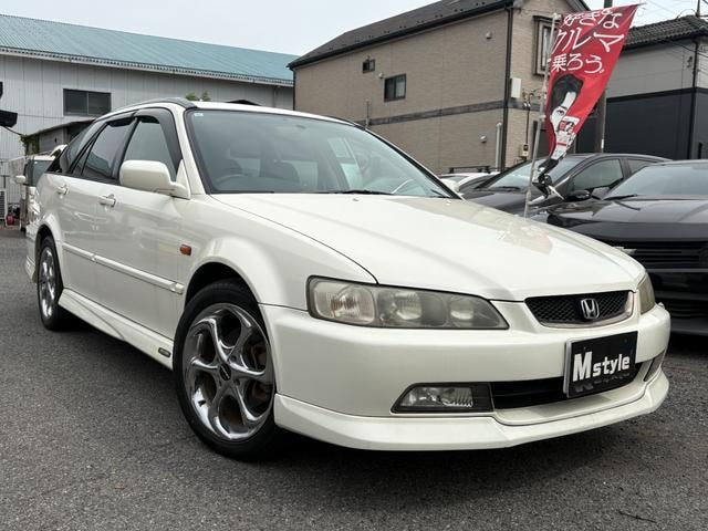 Honda ACCORD WAGON 2002 — фото автомобиля 1