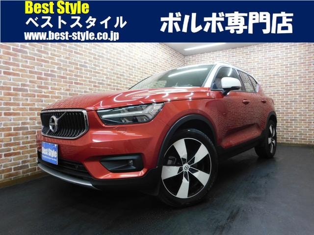 Volvo XC40 2021 — фото автомобиля 1