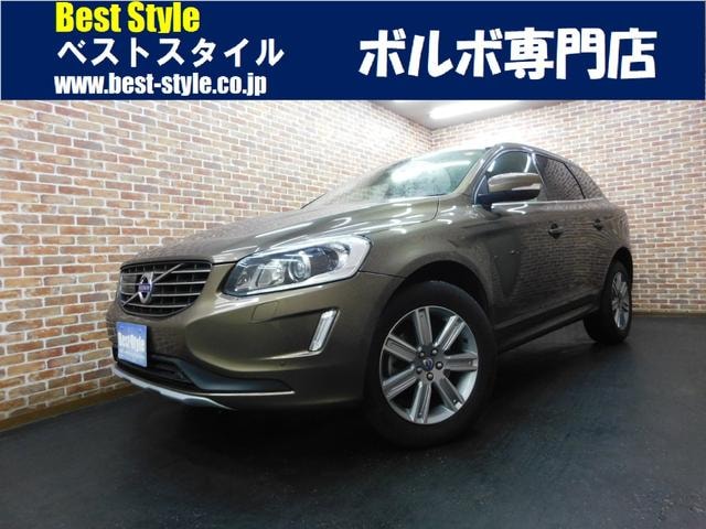 Volvo XC60 2016 — фото автомобиля 1