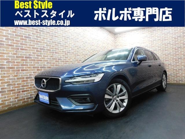 Volvo V60 2018 — фото автомобиля 1