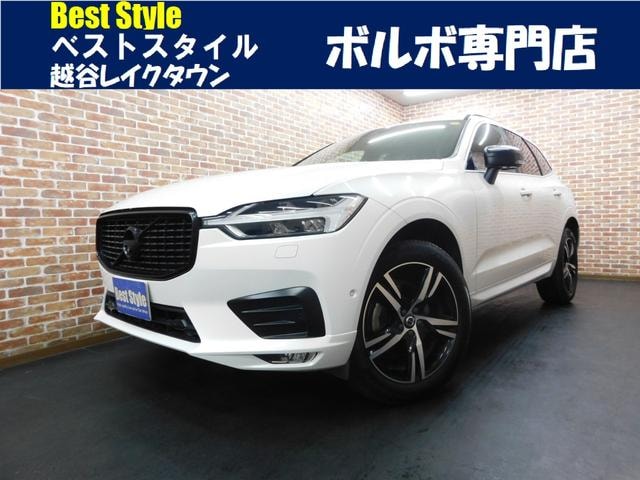 Volvo XC60 2018 — фото автомобиля 1