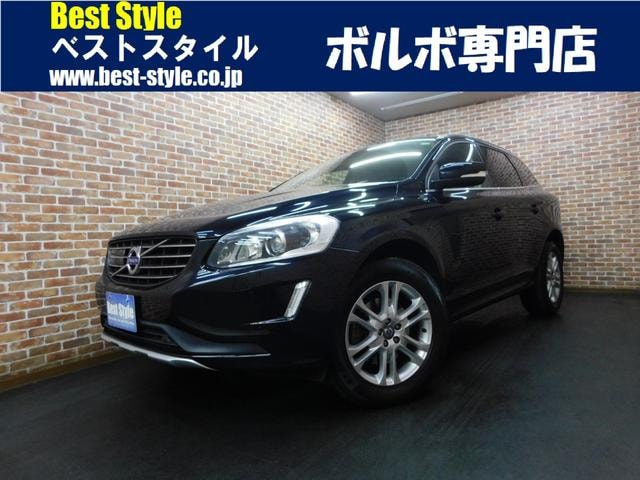 Volvo XC60 2015 — фото автомобиля 1