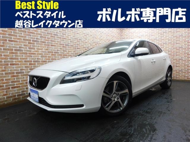 Volvo V40 2017 — фото автомобиля 1